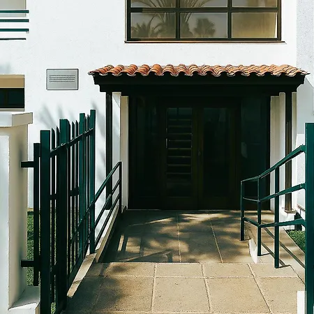 Apartamento Live Punta Columbus Pool & Front