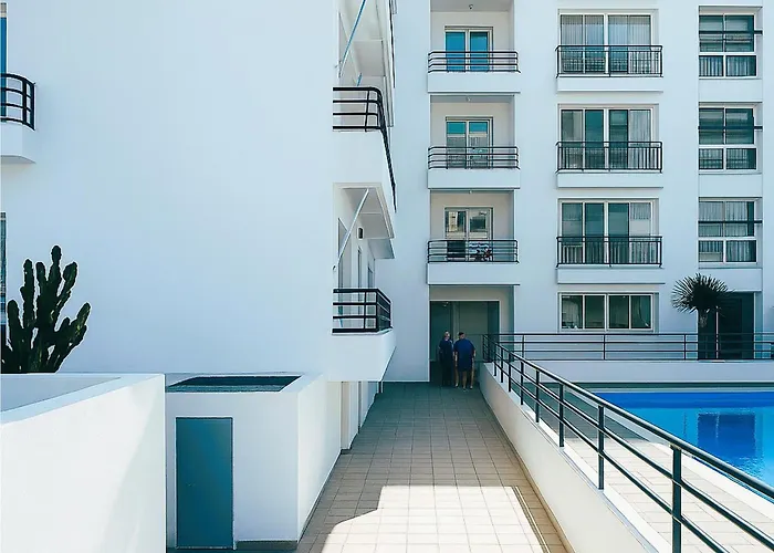 Apartamento Live Punta Columbus Pool & Front *