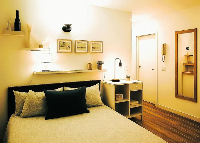 Live Punta Columbus Pool & Front *