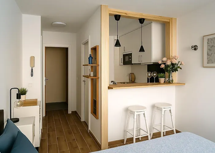 Live Punta Columbus Pool & Front פונטה דל הידלגו